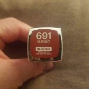 Maybelline | Makeup | Maybelline Matte Lip Daringly Nude Rich Ruby